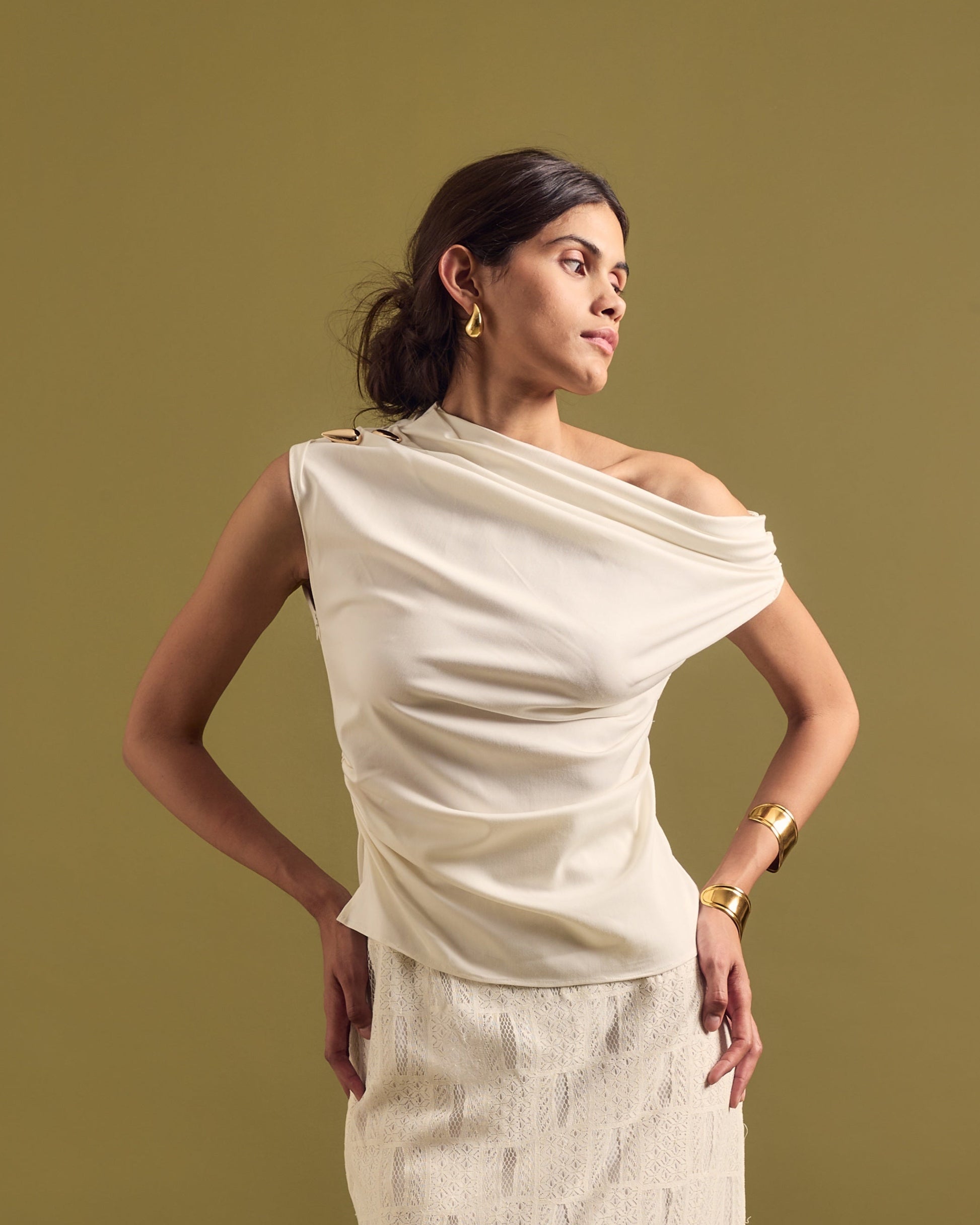 ELARA Drape Top